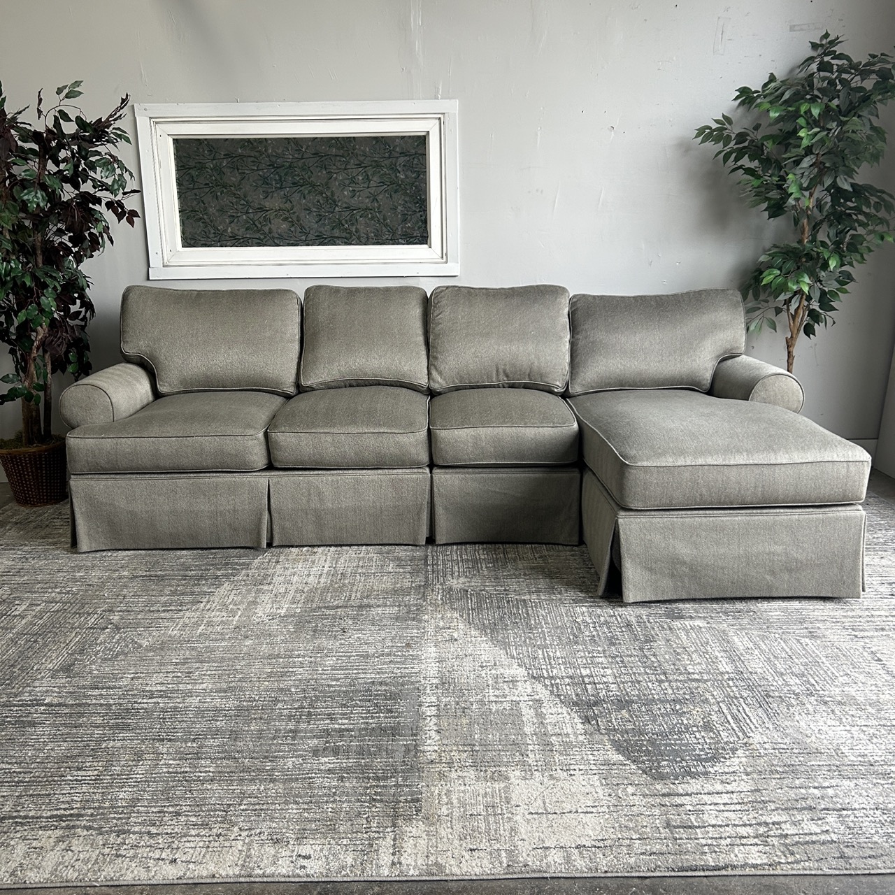 Gray Havertys Sectional - Free Delivery | CouchCycled of Fort Worth