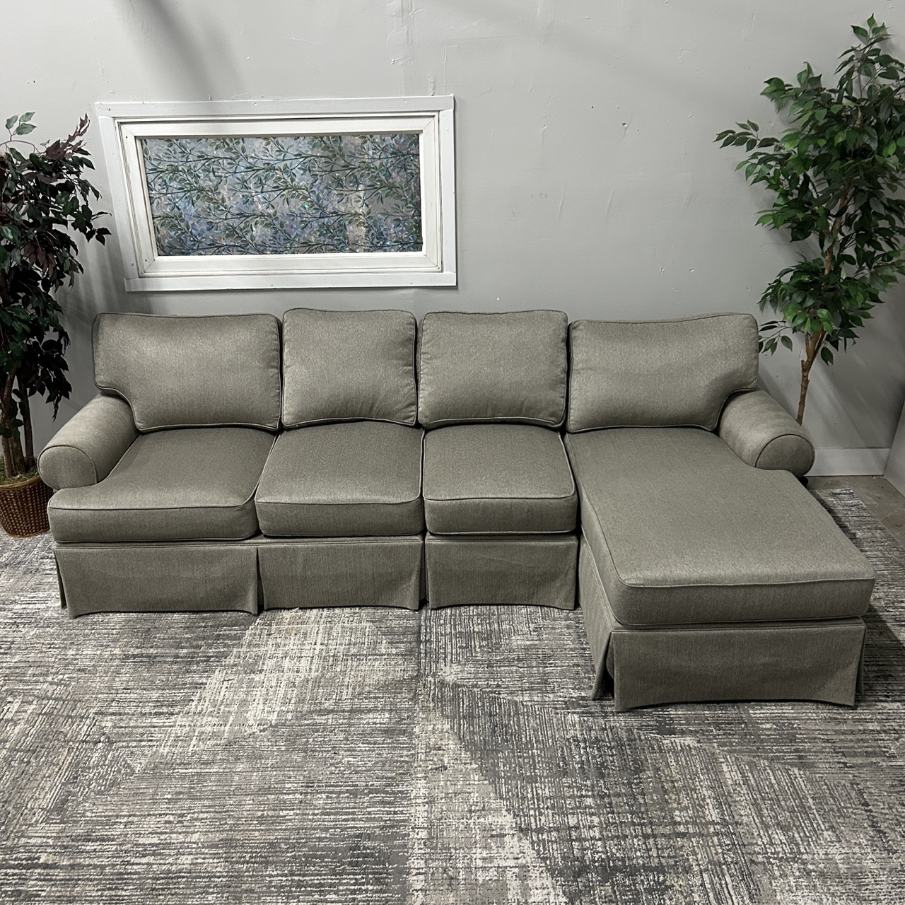 Gray Havertys Sectional - Free Delivery | CouchCycled of Fort Worth