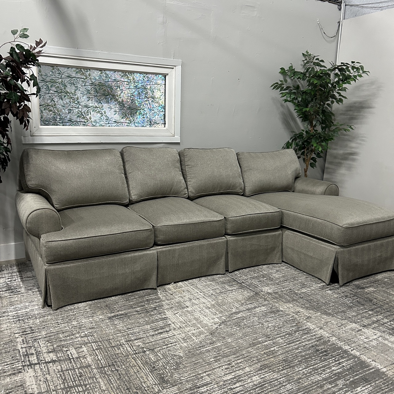 Gray Havertys Sectional - Free Delivery | CouchCycled of Fort Worth