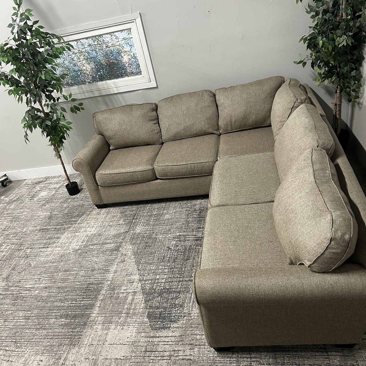 Gray Sectional L-Shape Couch | Free Delivery | CouchCycled of Fort Worth