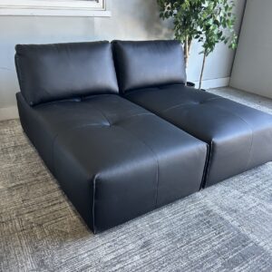 Black Leather Lounge