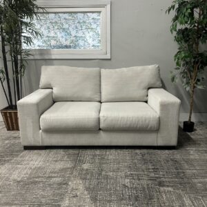 White Love Seat