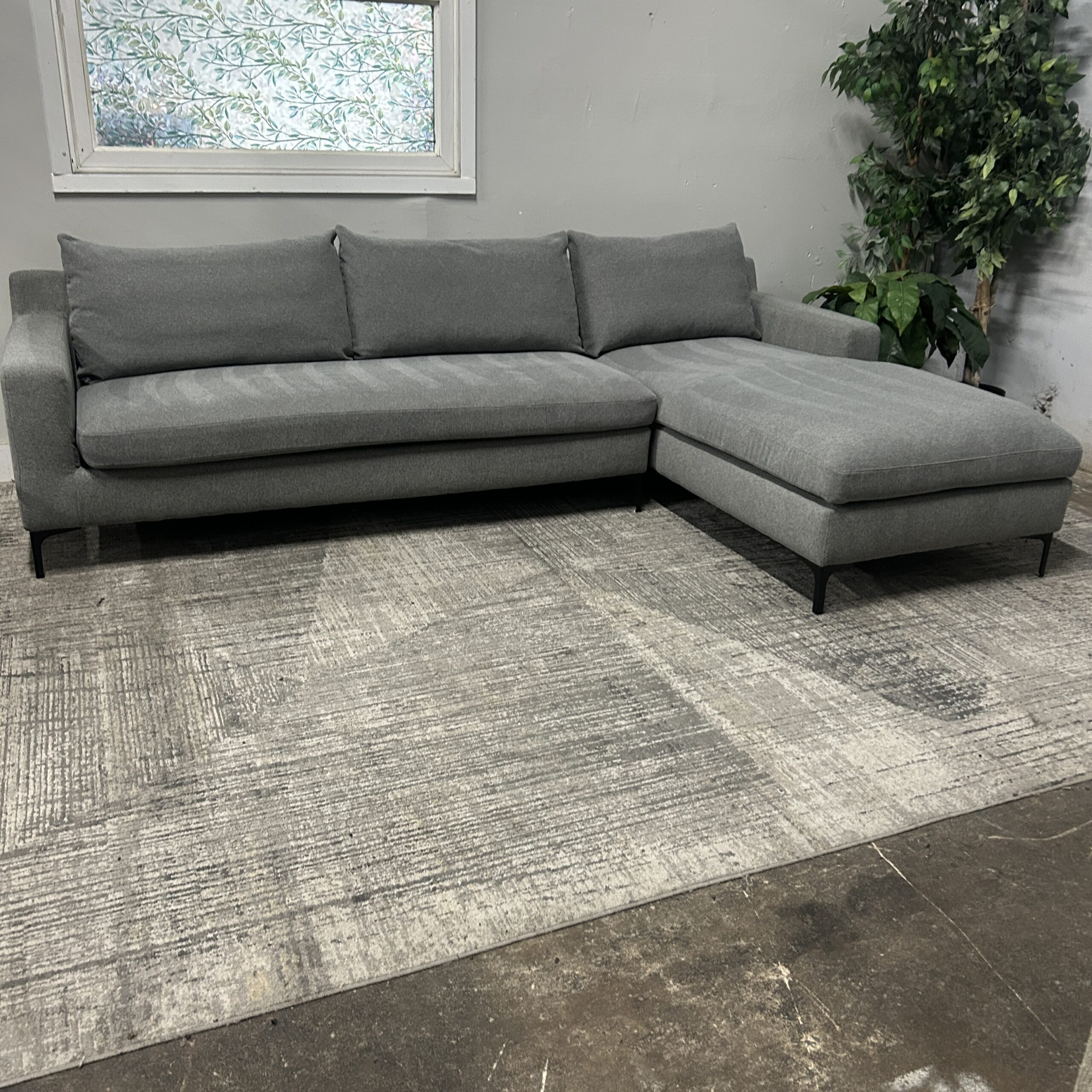 Interior Define Sectional Chaise - Image 14