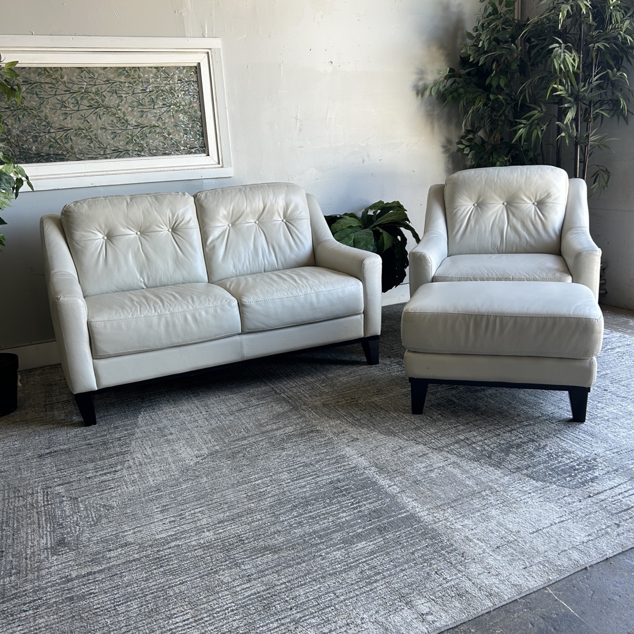 White Leather Couch Set - Image 8