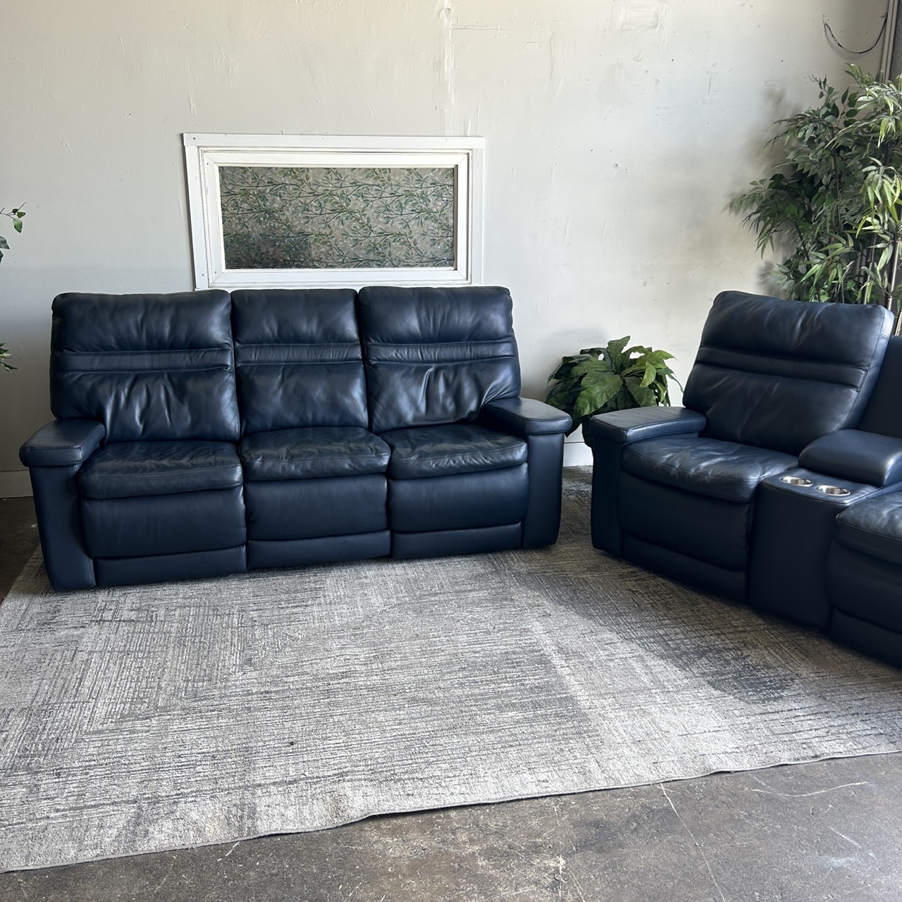 Blue Leather Recliner Set - Image 10