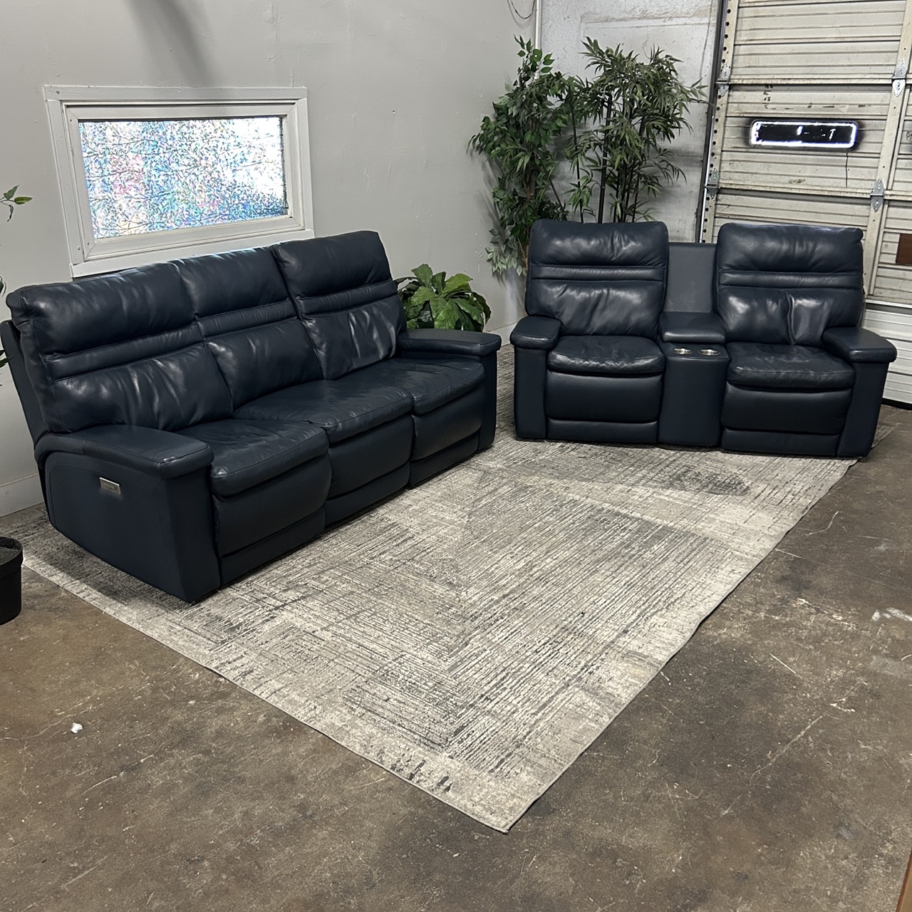Blue Leather Recliner Set - Image 8