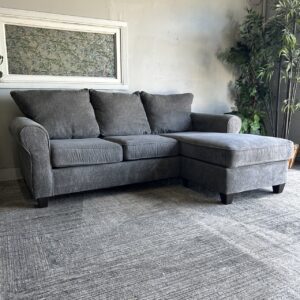 Gray Sofa w Chaise